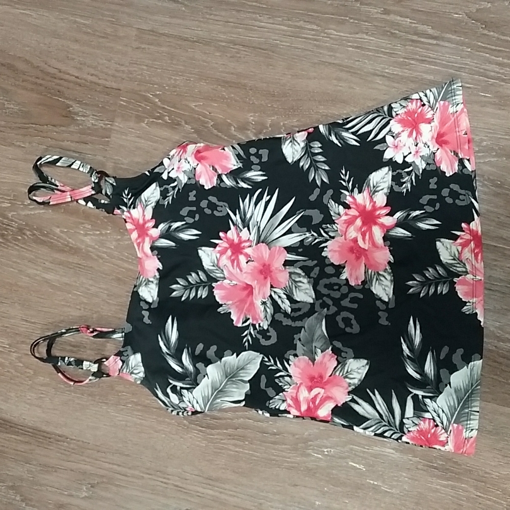 (6) Christina Tropical Flower Print Tankini Swimwear Beach Vacation Coastal